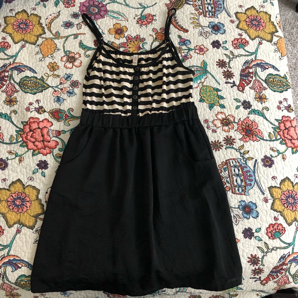Dress with Pockets